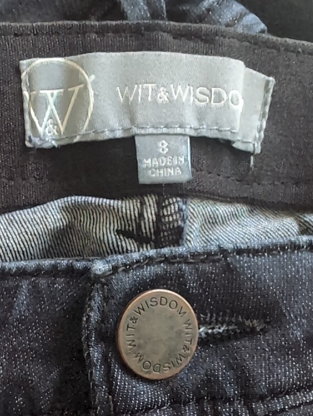 Wit & Wisdom Women's Black Skinny Jeans - Picture 2 of 4